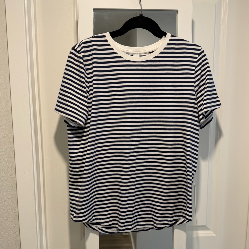 Lululemon Love Crewneck Tee